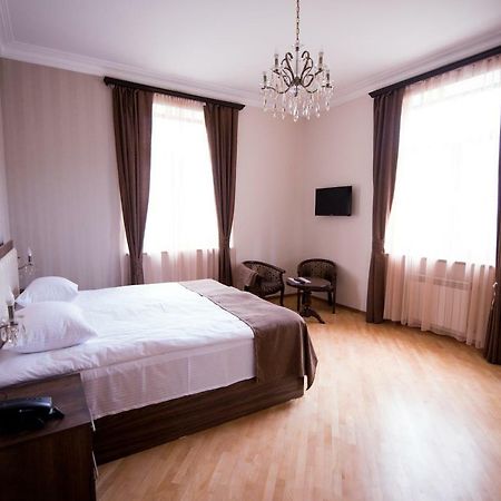 Royal Palace Hotel Vanadzor Exterior foto